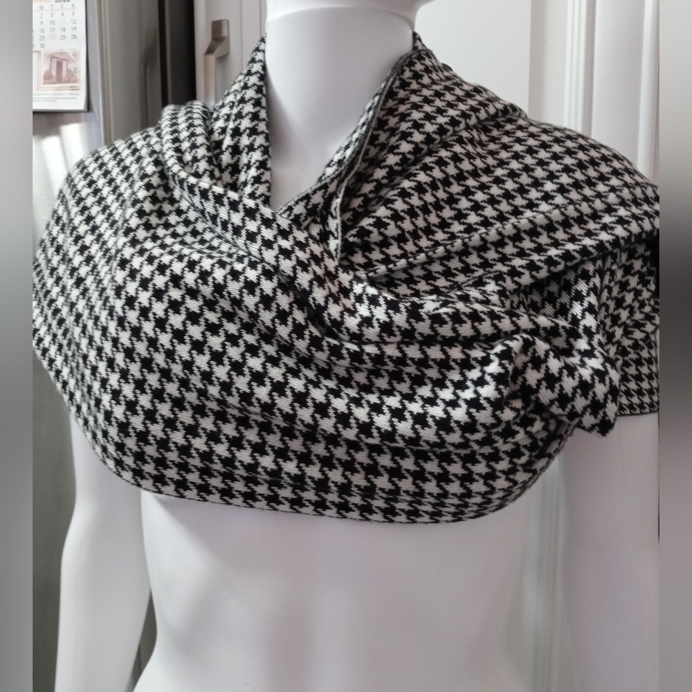 Houndstooth Button Sleeved Scarf Shrug/Wrap 64in length